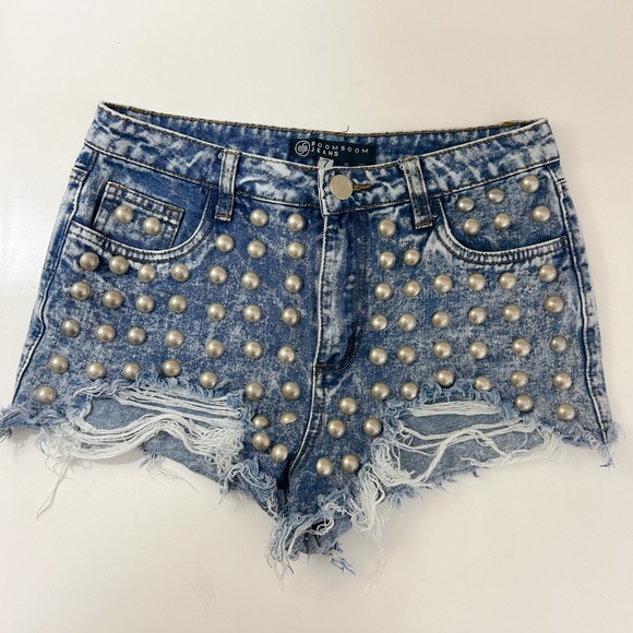 Studded Distressed Shorts - Picture 2 of 4
